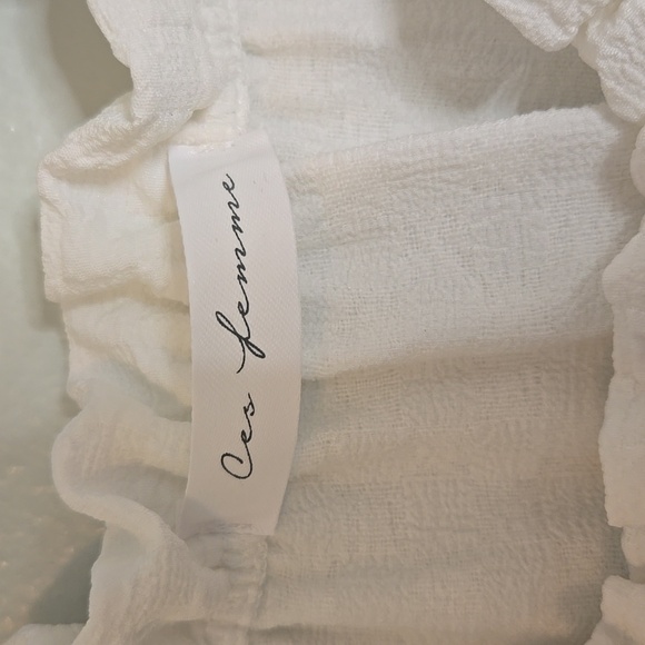 Ces Femme White Ruffle Tank Size Large - Picture 6 of 7